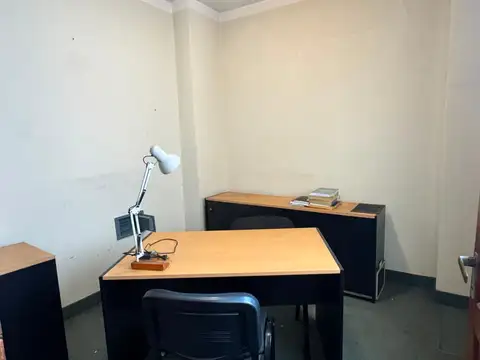 Oficina en Alquiler en Moron, $ 280.000