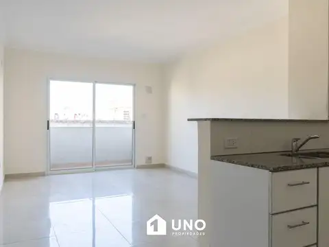 Departamento en Alquiler en Republica De La Sexta, $ 350.000
