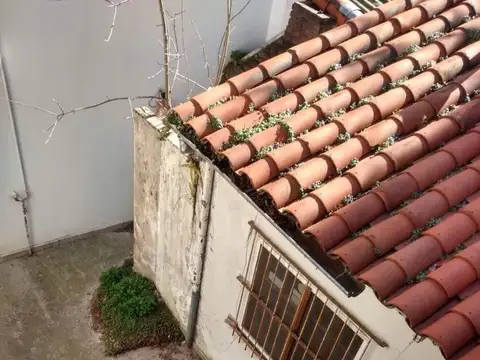 VENTA CHALET MACROCENTRO A RECICLAR