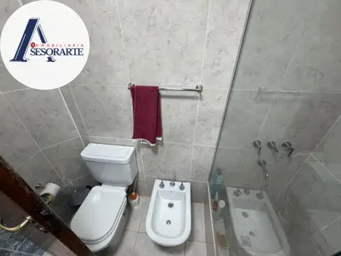 Casa 5 ambientes con 1 baño