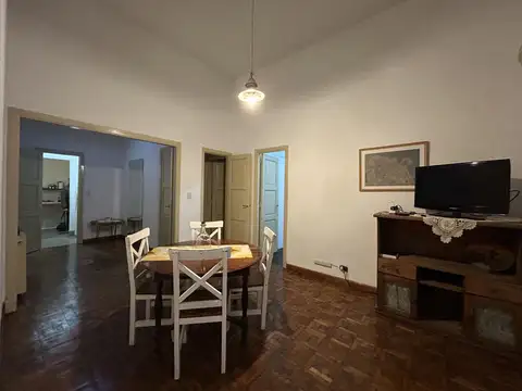 Departamento 3 ambientes | en Venta | Balvanera | Solida construcción y Excelente distribución