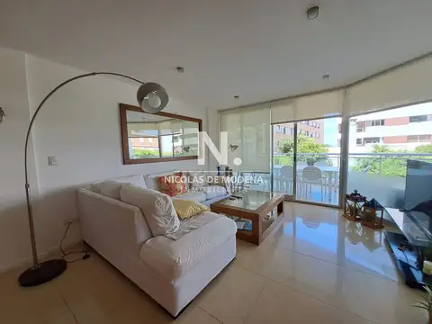 Departamento 4 ambientes con 3 baños