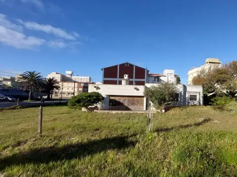 Terreno en Venta en Villa Gesell, USD 590.000