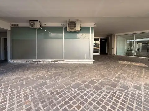 LOCAL COMERCIAL/OFICINA DE 33M2   DEPOSITO EN CIUDAD RIBERA PUERTO NORTE