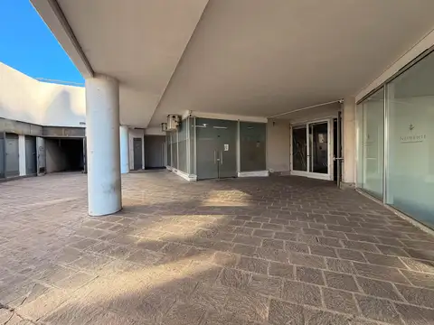Local en Venta en Puerto Norte, USD 90.000