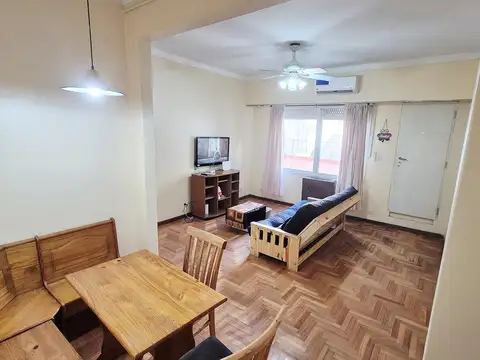 VENTA COMODO PH 3 AMBIENTES CON PATIO USO EXCLUSIVO 122M2 BALVANERA BAJAS EXPENSAS