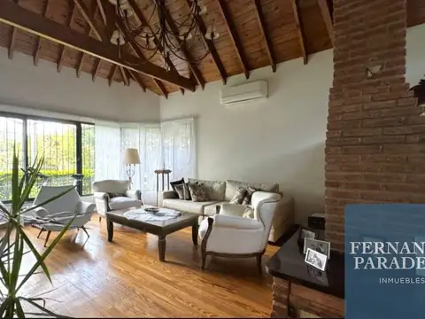 Casa en Venta en Villa Gobernador Udaondo, USD 600.000