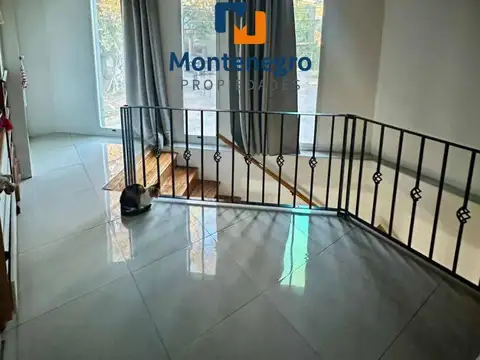 Depto Tipo Casa en Venta al Sur
