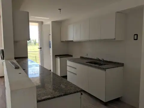 Departamento en Venta con 2 cocheras