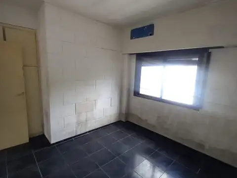 Casa en Venta con 6 cocheras