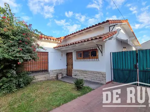 1 de Mayo casi Miguel Cane