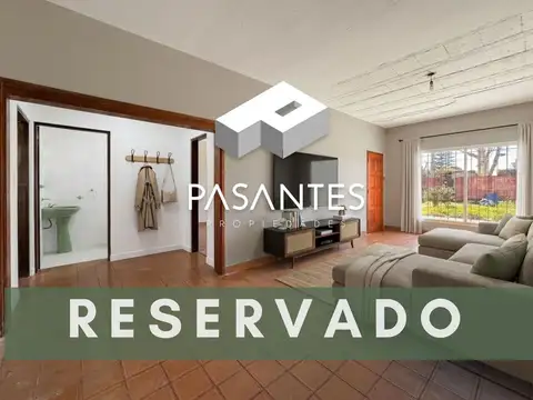 RESERVADO - VENTA CASA 4 AMBIENTES  A REFACCIONAR  EN TEMPERLEY