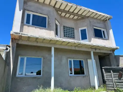 VENTA CASA A TERMINAR FARO NORTE 