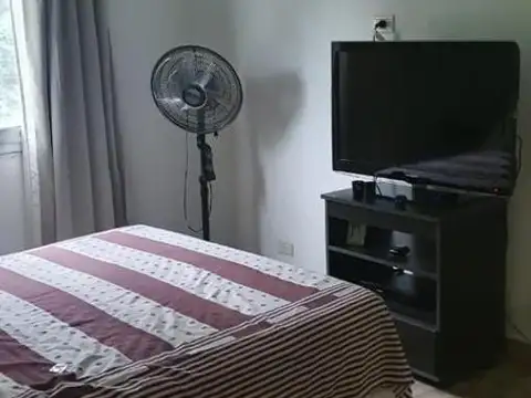 Casa en Alquiler Temporal con 4 cocheras