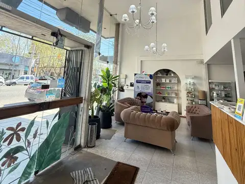 Avenida León Gallardo 600