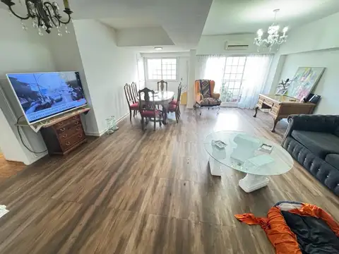 Departamento 3 ambientes , luminoso , amplio , 3 baños en Barrio Norte con balcon