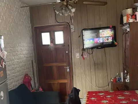 Depto Tipo Casa 3 ambientes con 1 baño