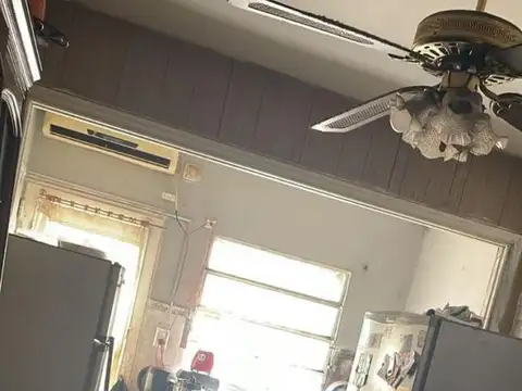 PH 3 Ambientes con Patio  En venta Lomas de Zamora– Apto Crédito –