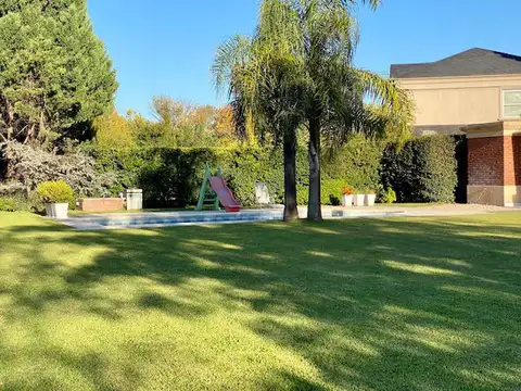 EXCELENTE CASA   EN VENTA  EN AYRES DEL PILAR