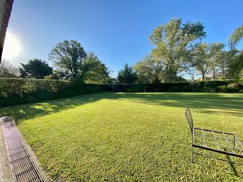 Casa en Venta con 1 cochera