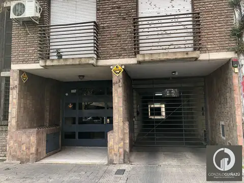 COCHERA PARA 1 AUTO REPUBLICA DE LA SEXTA OPORTUNIDAD