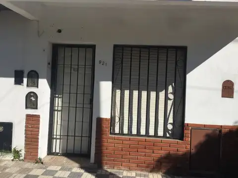 CASA tipo PH VILLA FOZ ZARATE