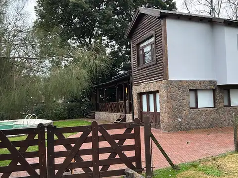 Casa en 4 ambientes en venta en Country Club El Paraiso Guernica