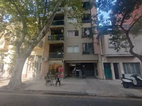 Rodriguez al 900