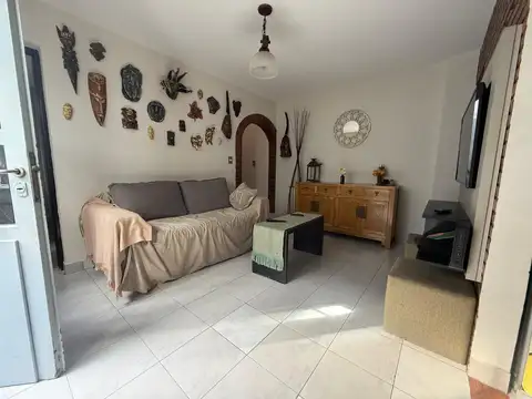 Depto Tipo Casa en Venta de 3 ambientes