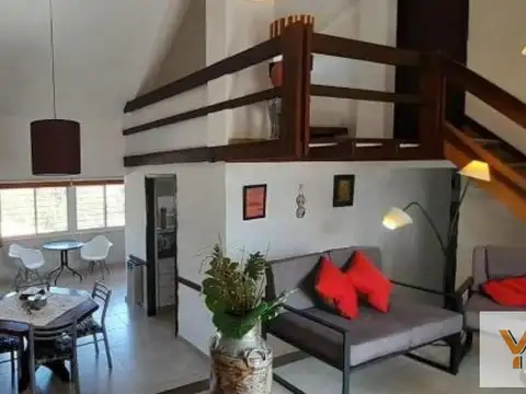 Casa en venta - 3 Dormitorios 3 Baños - 632Mts2 - Córdoba