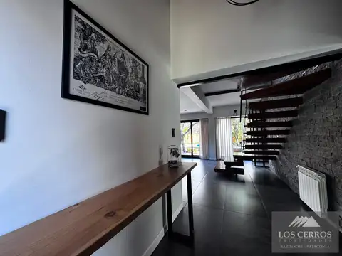 Casa 4 ambientes con 3 baños