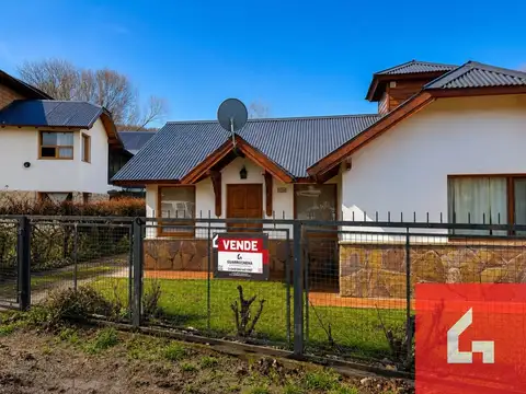 Chalet en venta c/ cochera en San Martin de los Andes