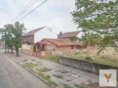 Terreno en Venta 50  mts Fondo