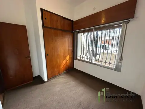 Depto Tipo Casa 4 ambientes con 1 baño