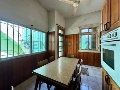 Depto Tipo Casa 4 ambientes con 2 baños