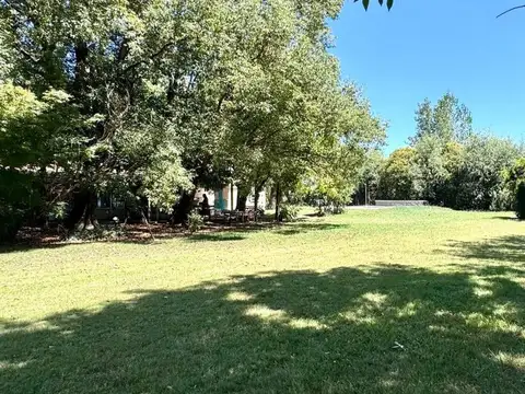 Terreno en Venta en Parque Exaltación, USD 39.900