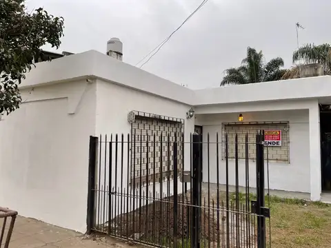 Casa en venta en MORENO