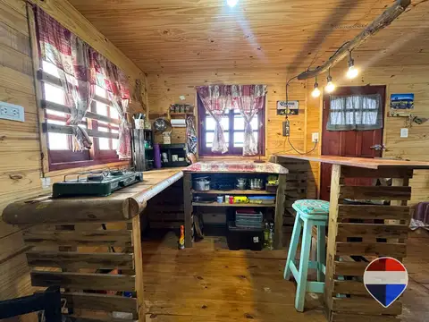 CASA EN VENTA 3 AMBIENTES EN A.KORN CON PILETA