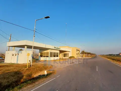 Terreno en Venta 30  mts Fondo