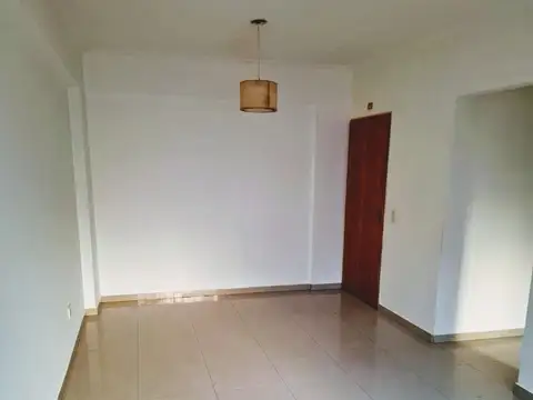 Blanco Encalada 5500, Piso 2