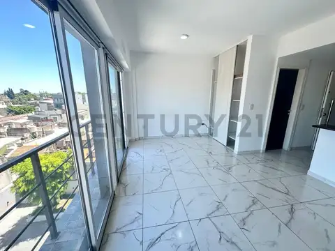 Departamento en Alquiler en Santos Lugares, $ 420.000