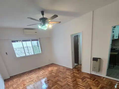 Excelente Semipiso 3 amb, sobre Boulevard, IMPECABLE