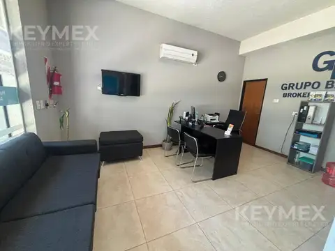 Local en Alquiler en Pilar Centro, $ 850.000