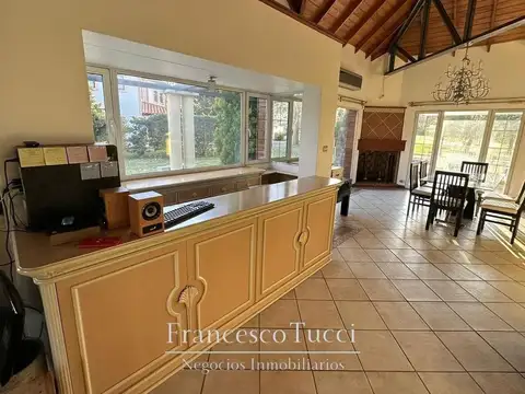 Casa en Venta La tradición con piscina lote central
