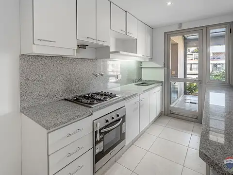 Departamento 4 ambientes con 3 baños