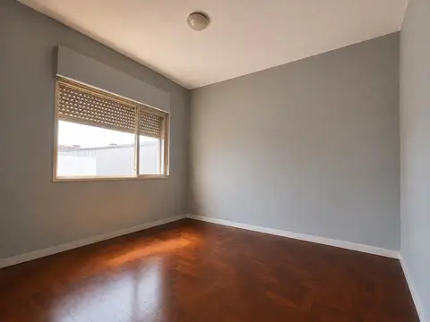 Departamento en Venta en Chacarita, USD 100.000