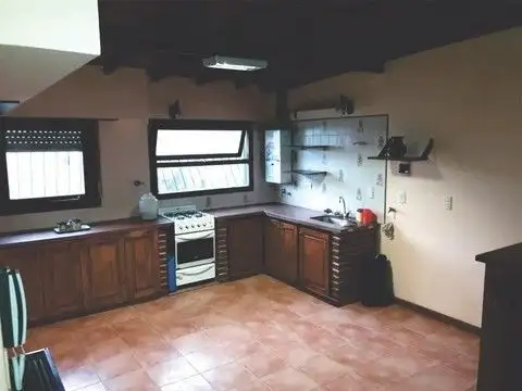 Depto Tipo Casa en Venta en Fortunato de La Plaz, USD 89.000