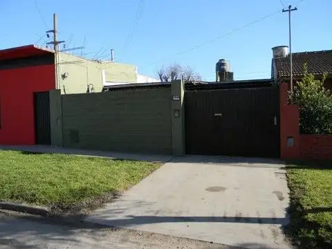 Depto Tipo Casa en Venta de 2 ambientes