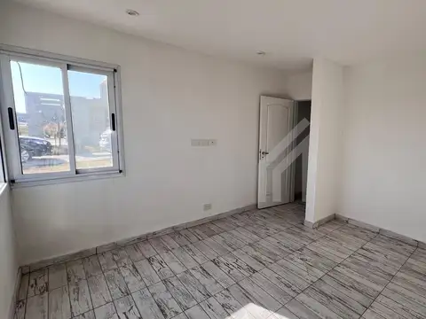 Casa  en Venta en San Sebastian, Escobar, G.B.A. Zona Norte