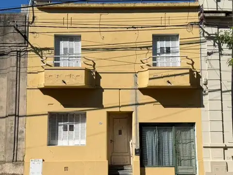 Se vende casona antigüa céntrica a refaccionar- VT